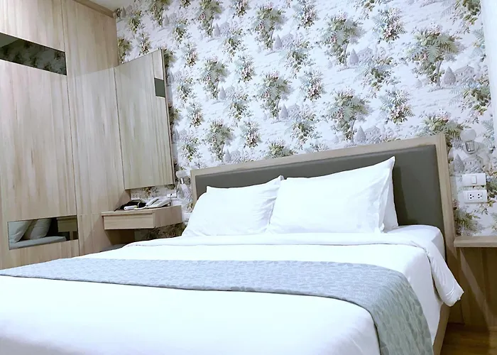 فندق Leela Orchid بانكوك
