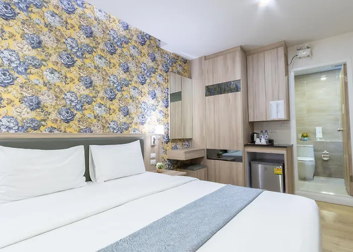 Hotel Leela Orchid