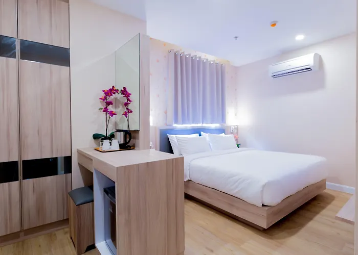 Leela Orchid Hotel