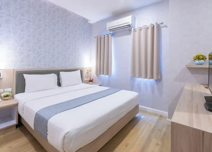 Hotel Leela Orchid
